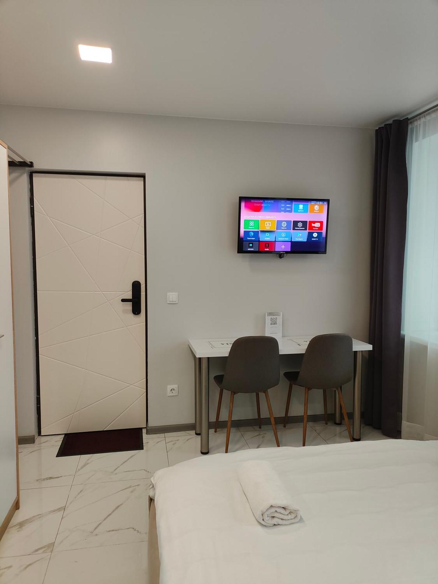 Pure Apartments Vip 2 Lviv Exteriör bild